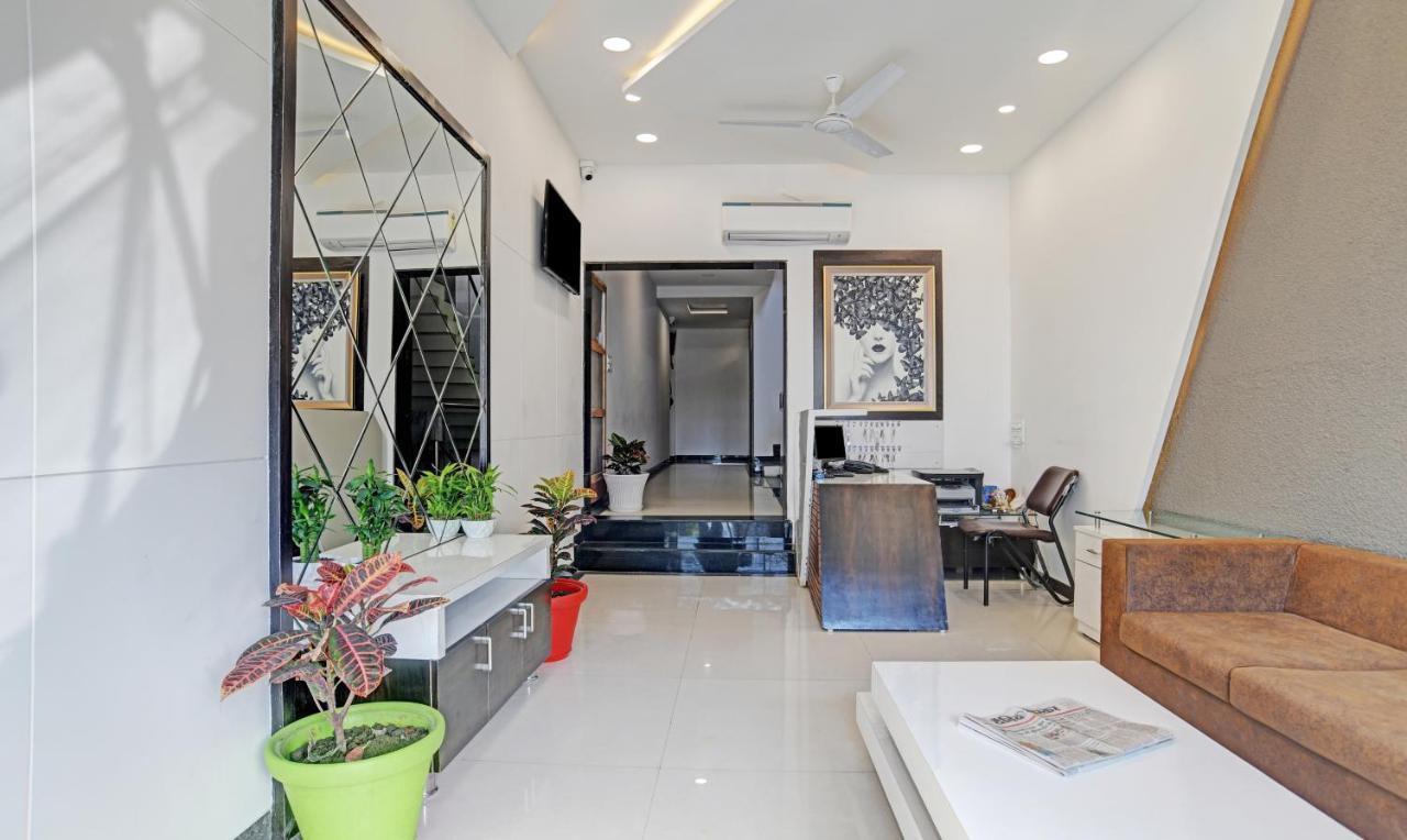 Treebo Grand Euro Pipliyahana Square Indore